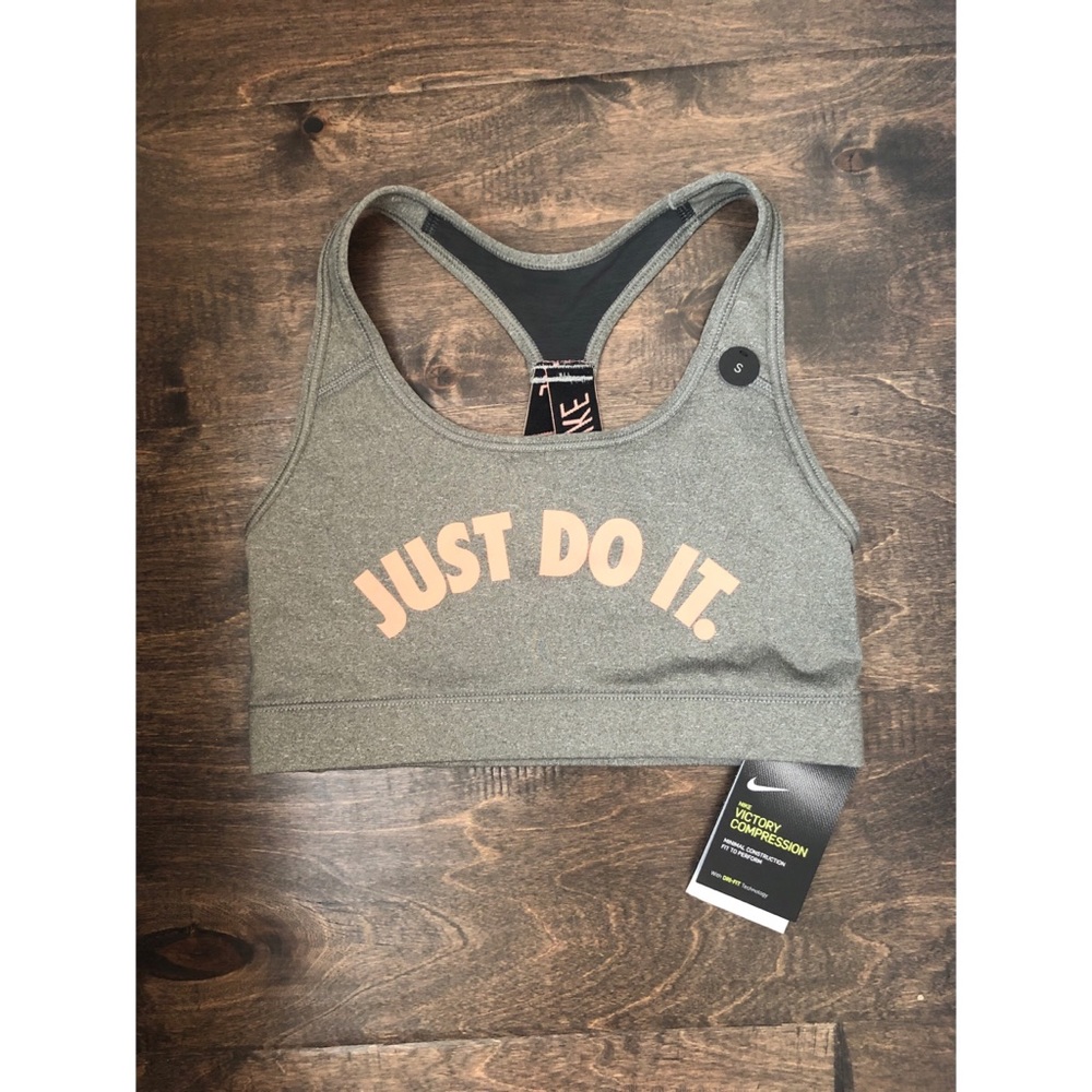 Nike Just Do It Victory Compression Sports Bra